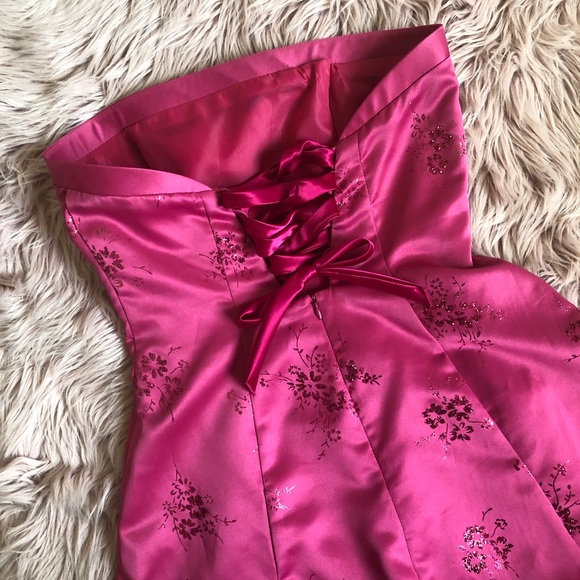 Strapless Semi-formal Dress - Picture 2 of 7